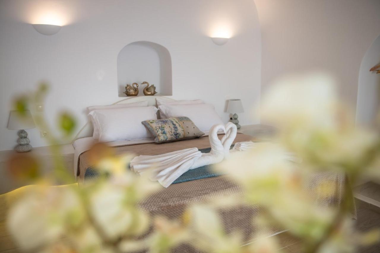 Sun Angelos Oia - Luxury Cave Suites Bagian luar foto