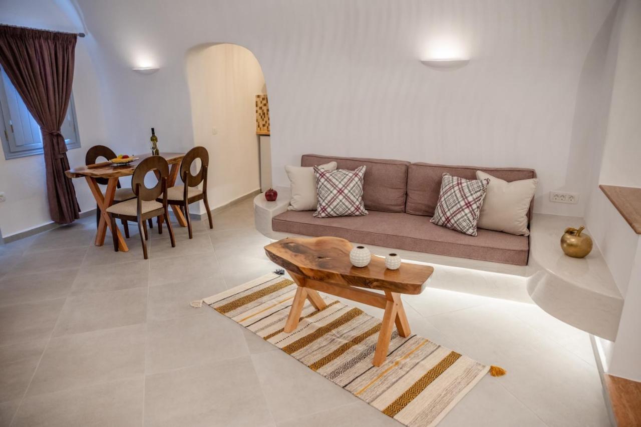 Sun Angelos Oia - Luxury Cave Suites Bagian luar foto