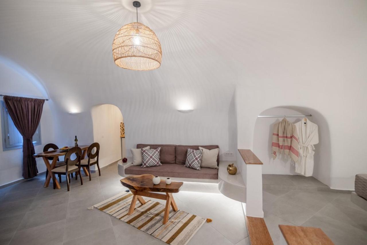 Sun Angelos Oia - Luxury Cave Suites Bagian luar foto