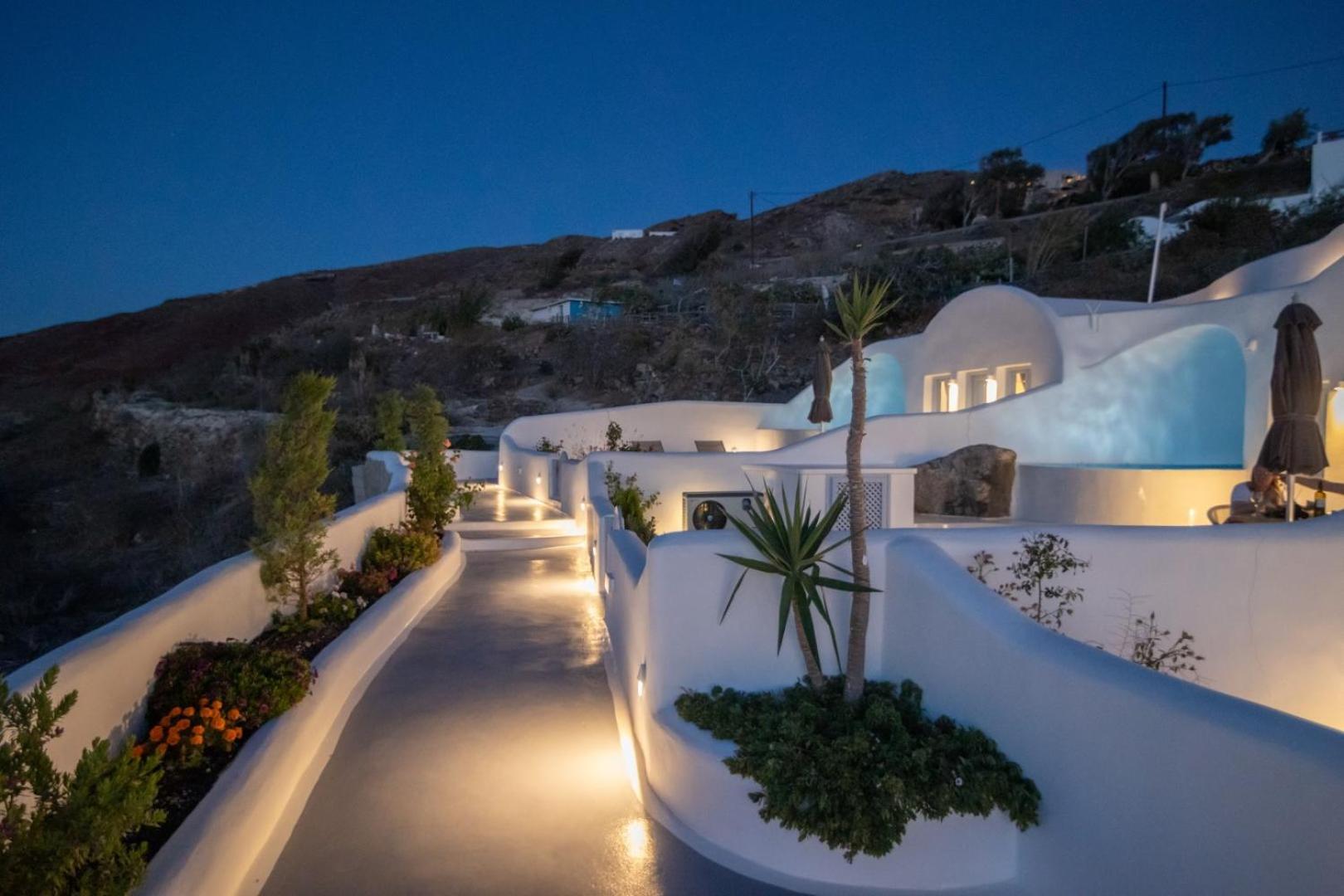Sun Angelos Oia - Luxury Cave Suites Bagian luar foto