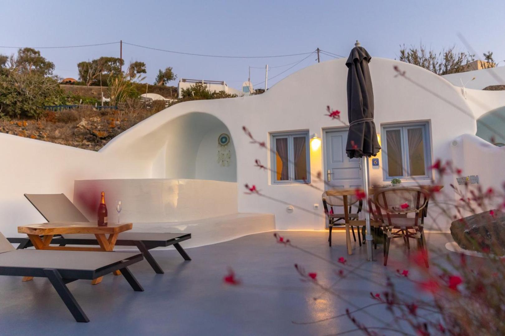 Sun Angelos Oia - Luxury Cave Suites Bagian luar foto